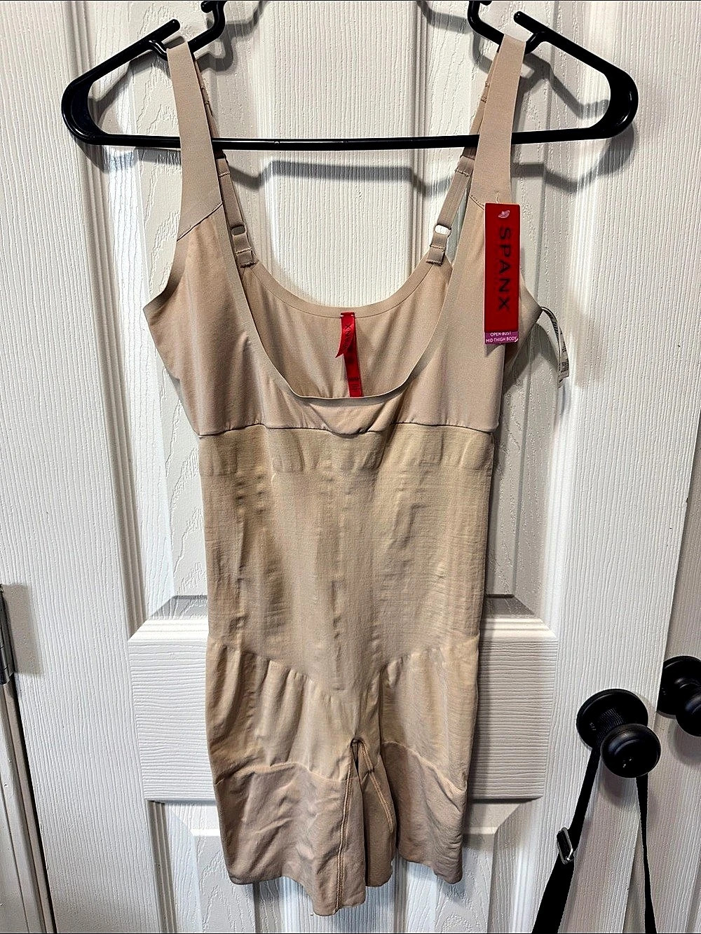 SPANX Shape My Day Open Bust Mid-Thigh Body Beige Medium NWT